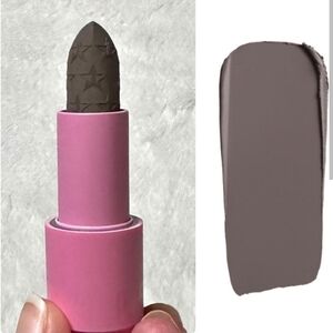 Jeffree Star Cosmetics Lipstick in Trap
